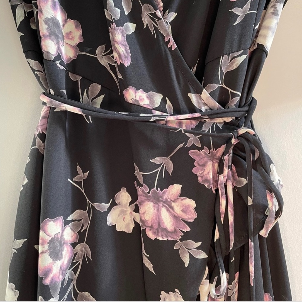Floral Ruffle Mini Wrap Dress - Picture 5 of 9